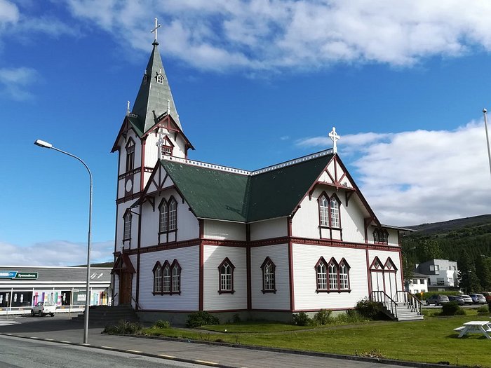 Where can I purchase weed in Húsavík