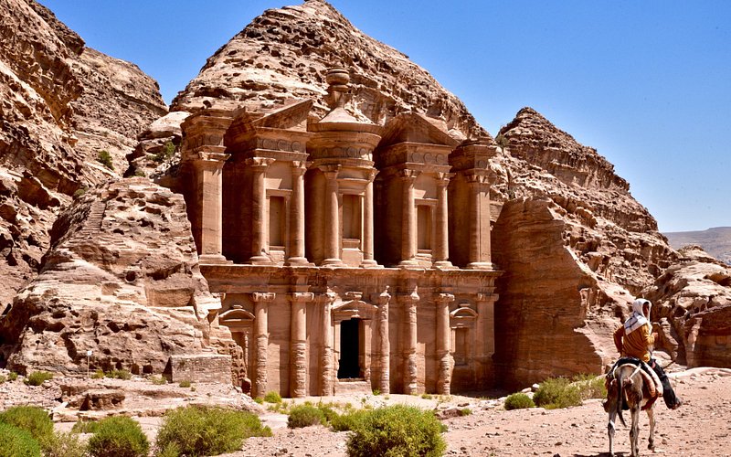 How to buy weed online in Petra